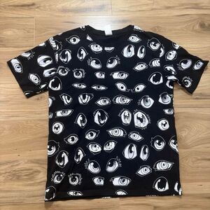 Limited edition IKEA AOP Eyes Graphic Streetwear Tee Size large